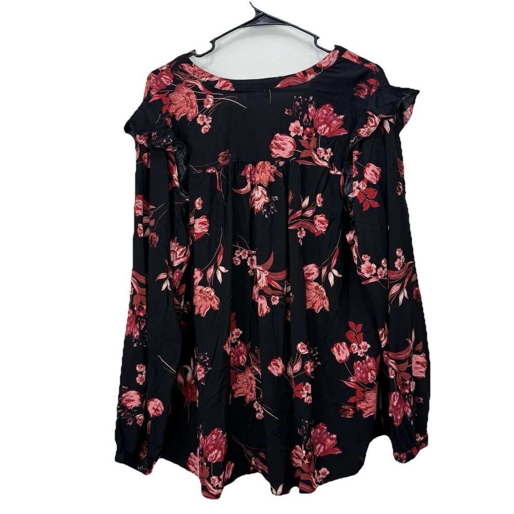 Torrid Black Floral Challis Ruffle Trim Pullover Top Size 3X - Picture 9 of 12